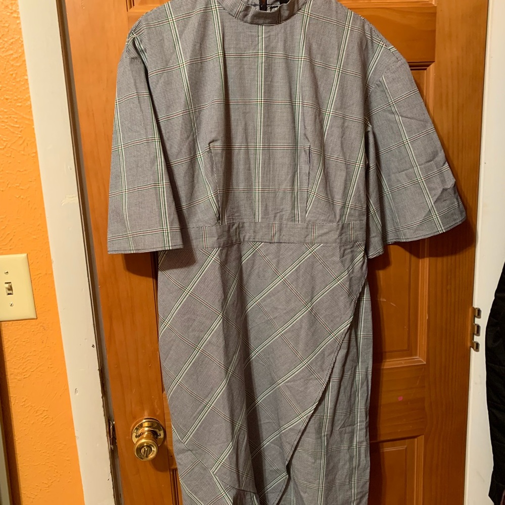 Ruffle midi dress